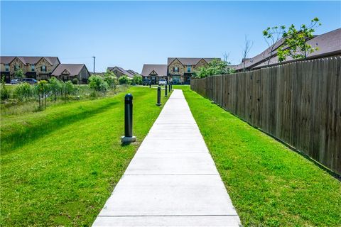 Tiny photo for 4071 Gunner Trail, College Station, TX 77845 (MLS # 26000028)