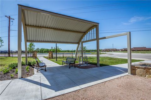 Tiny photo for 4071 Gunner Trail, College Station, TX 77845 (MLS # 26000028)