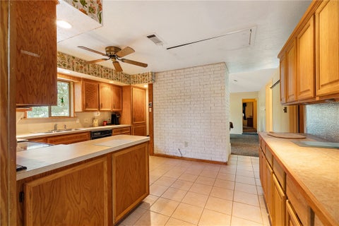 Tiny photo for 561 Fairway Drive, Hilltop Lakes, TX 77871 (MLS # 26011396)