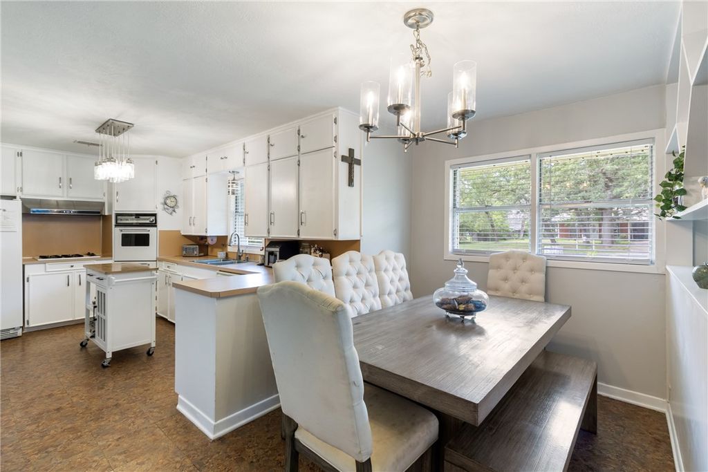 Photo of 4200 Woody Lane, Bryan, TX 77803 (MLS # 26008650)
