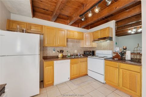 Tiny photo for 2312 Auburn Court, College Station, TX 77840 (MLS # 26002700)