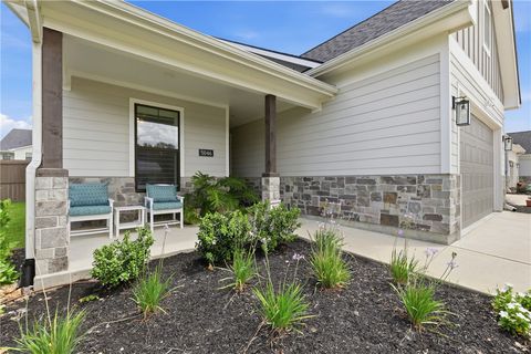 Tiny photo for 5046 Mooney Falls Drive, Bryan, TX 77802 (MLS # 26006927)