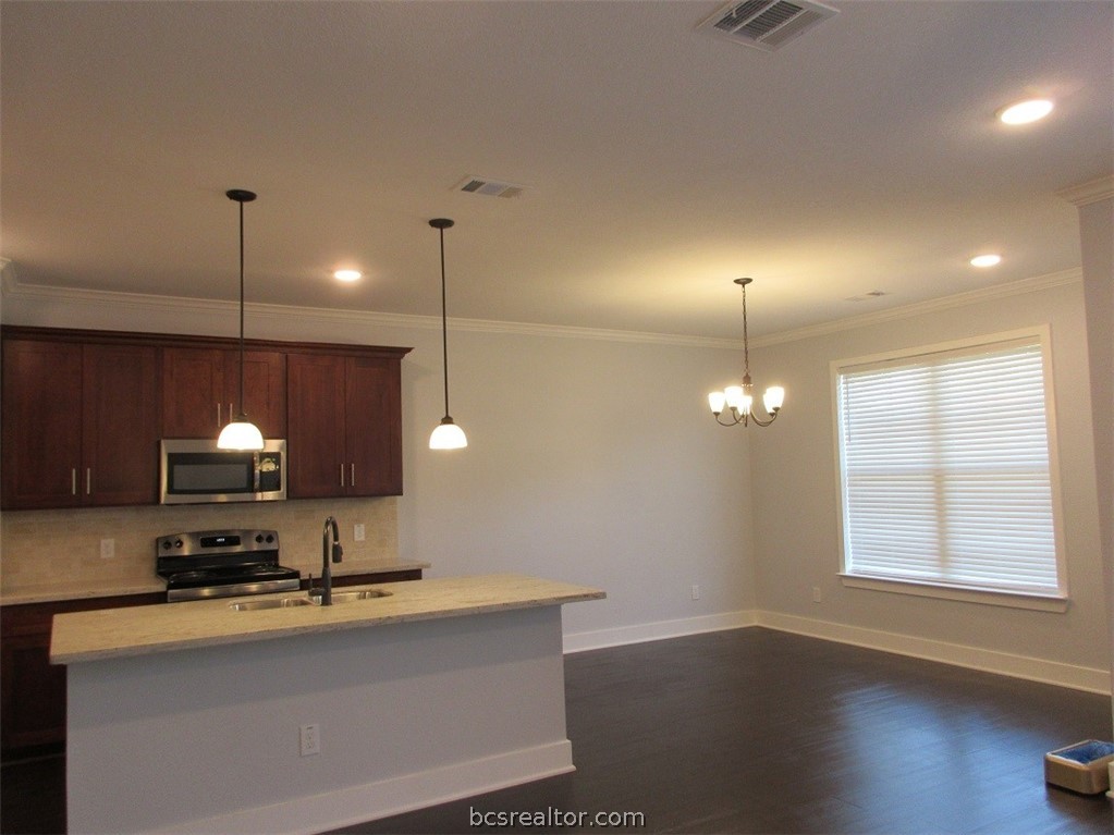 2106 Crescent Pointe Parkway