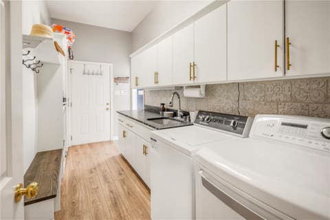 Tiny photo for 8307 Shadow Oaks, College Station, TX 77845 (MLS # 26009705)