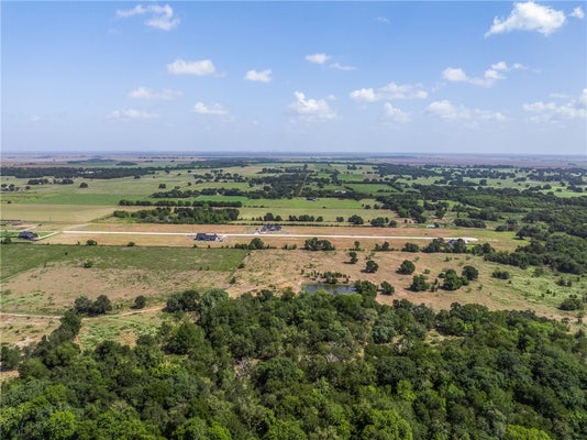 120 COURT SIDE DR, SOMERVILLE, TX 77879 - Image db99e2510fb7ee094e9837e9c77a5397/3752498346
