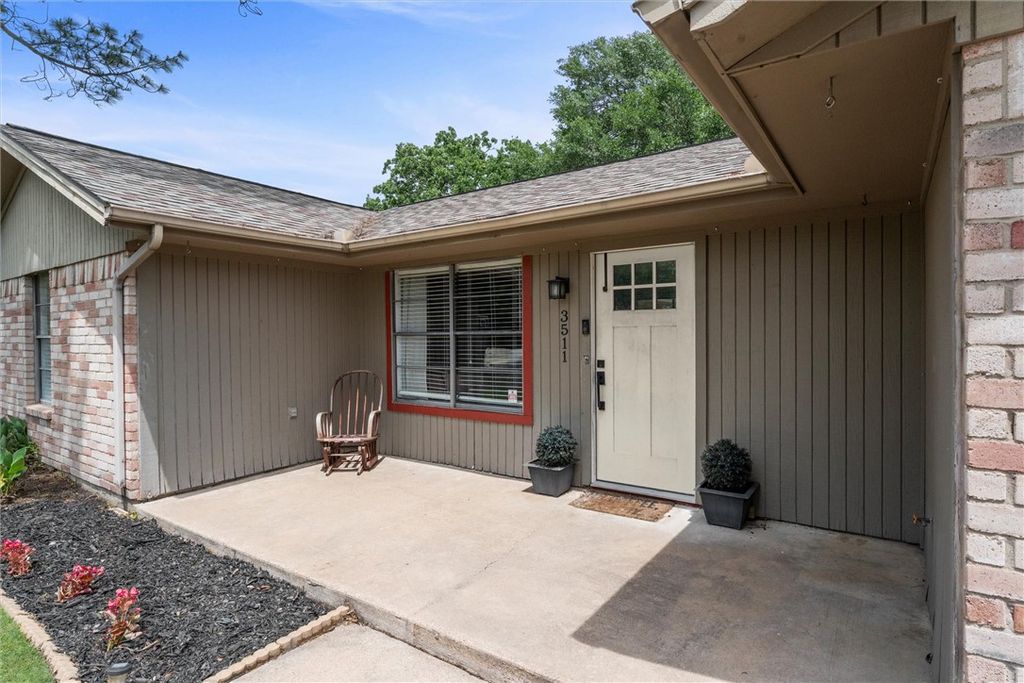 Photo of 3511 Pecos Court, Bryan, TX 77801 (MLS # 26004618)