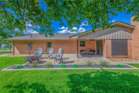Tiny photo for 2308 Morningside Drive, Bryan, TX 77802 (MLS # 26006541)