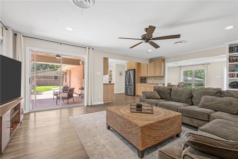 Tiny photo for 2308 Morningside Drive, Bryan, TX 77802 (MLS # 26006541)