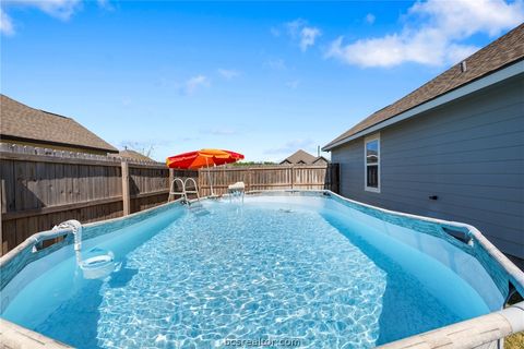 Tiny photo for 244 Brazos Bend Bnd, Snook, TX 77879 (MLS # 26003691)