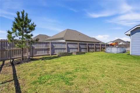 Tiny photo for 244 Brazos Bend Bnd, Snook, TX 77879 (MLS # 26003691)