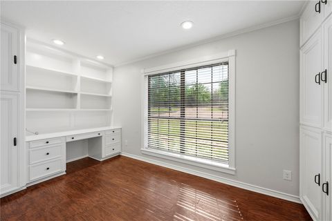 Tiny photo for 10636 N Dowling Rd Rd, College Station, TX 77845 (MLS # 26004083)