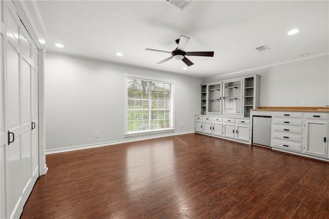 Tiny photo for 10636 N Dowling Rd Rd, College Station, TX 77845 (MLS # 26004083)