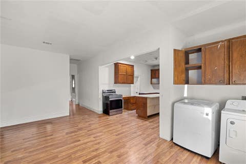 Tiny photo for 610 W Davis Street, Hearne, TX 77859 (MLS # 26009545)