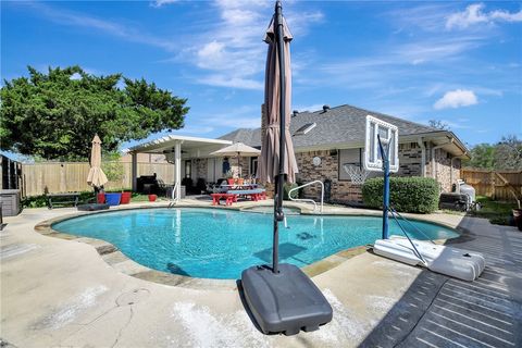 Tiny photo for 2804 Pueblo Court N, College Station, TX 77845 (MLS # 26003264)
