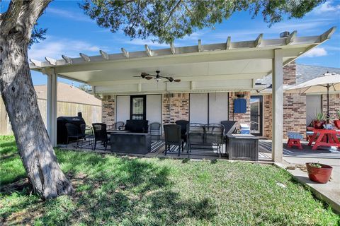Tiny photo for 2804 Pueblo Court N, College Station, TX 77845 (MLS # 26003264)