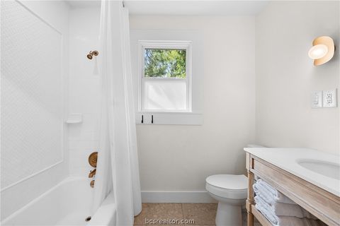 Tiny photo for 307 S Haswell Drive, Bryan, TX 77803 (MLS # 26008845)