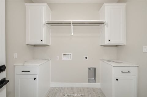 Tiny photo for 2908 Goldberg Dr, Bryan, TX 77808 (MLS # 26001621)