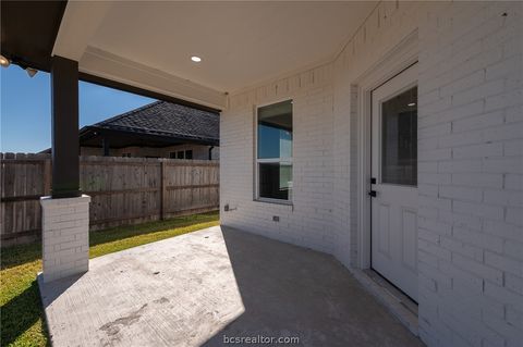 Tiny photo for 2908 Goldberg Dr, Bryan, TX 77808 (MLS # 26001621)