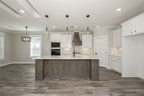 Tiny photo for 2908 Goldberg Dr, Bryan, TX 77808 (MLS # 26001621)