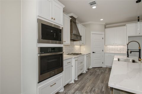 Tiny photo for 2908 Goldberg Dr, Bryan, TX 77808 (MLS # 26001621)