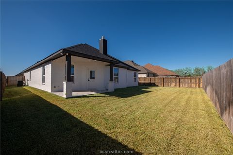 Tiny photo for 2908 Goldberg Dr, Bryan, TX 77808 (MLS # 26001621)