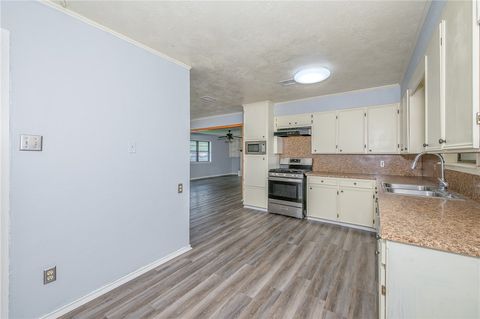 Tiny photo for 927 Braeswood Drive, Bryan, TX 77803 (MLS # 26002778)