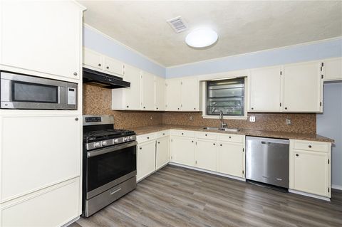 Tiny photo for 927 Braeswood Drive, Bryan, TX 77803 (MLS # 26002778)