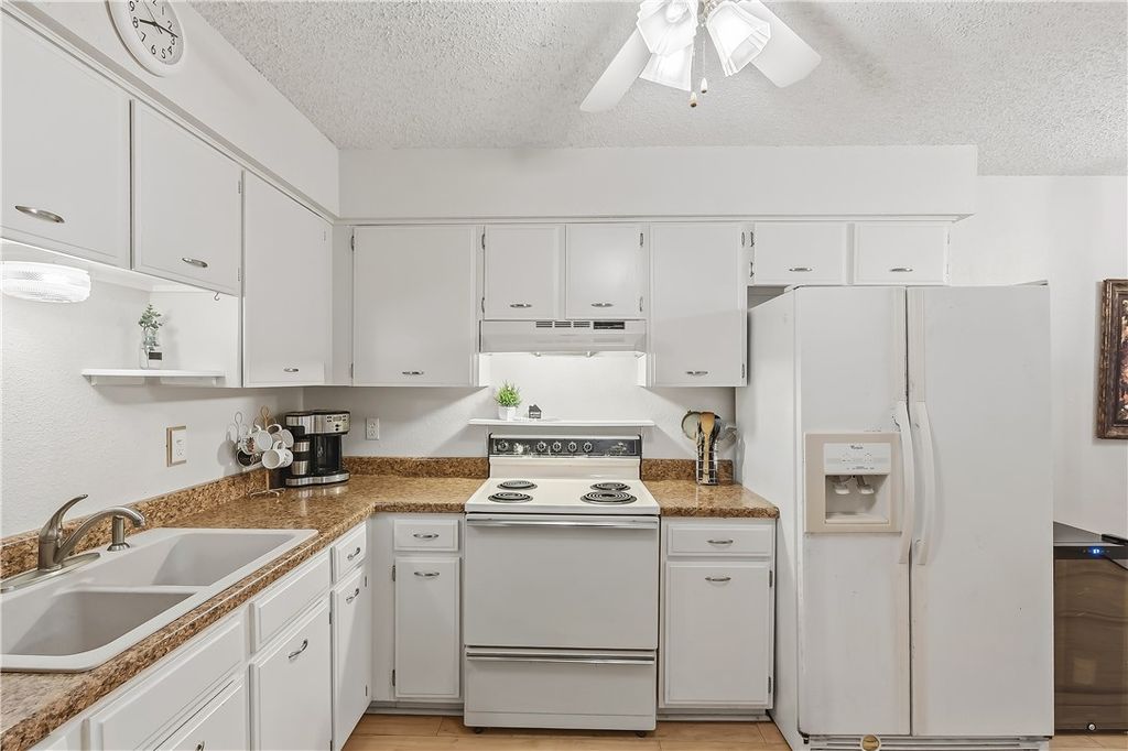 Photo of 1711 Welsh Avenue, College Station, TX 77840 (MLS # 26005199)