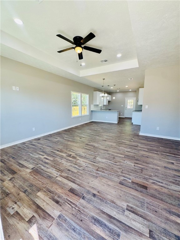 122 E Crestway Street