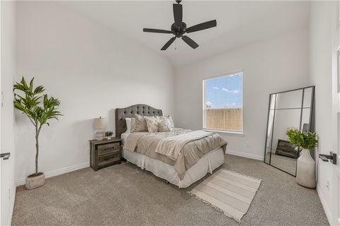Tiny photo for 1624 Bennett Street, Bryan, TX 77802 (MLS # 25011207)