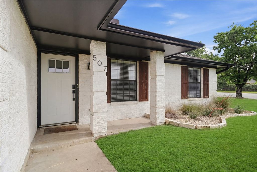 Photo of 507 Lansing Court, College Station, TX 77840 (MLS # 26009208)