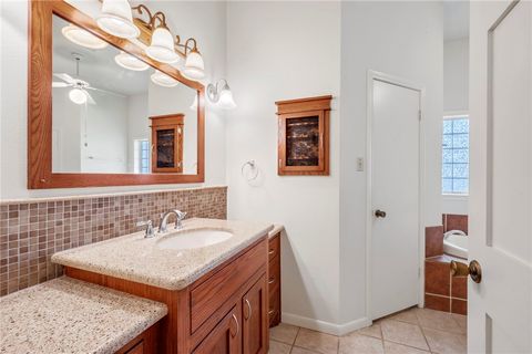 Tiny photo for 2354 W Briargate Drive, Bryan, TX 77802 (MLS # 26000059)