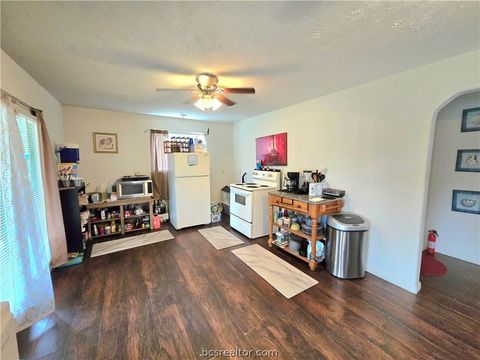 Tiny photo for 1026 Lakeview Lane, Somerville, TX 77879 (MLS # 26004871)