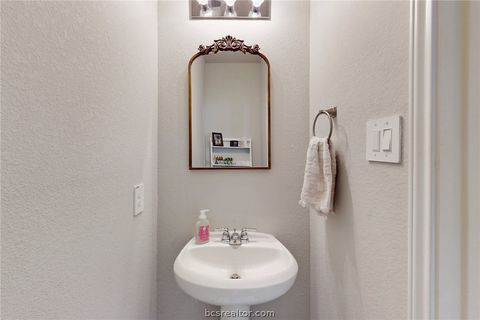 Tiny photo for 4710 Las Casitas Way, Bryan, TX 77807 (MLS # 26003151)