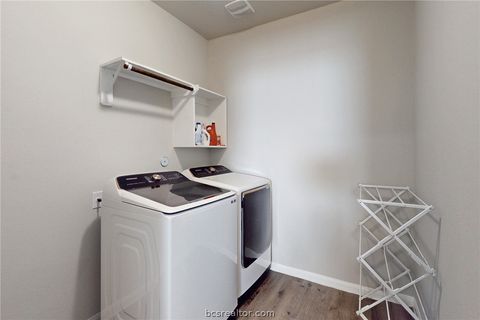 Tiny photo for 4710 Las Casitas Way, Bryan, TX 77807 (MLS # 26003151)