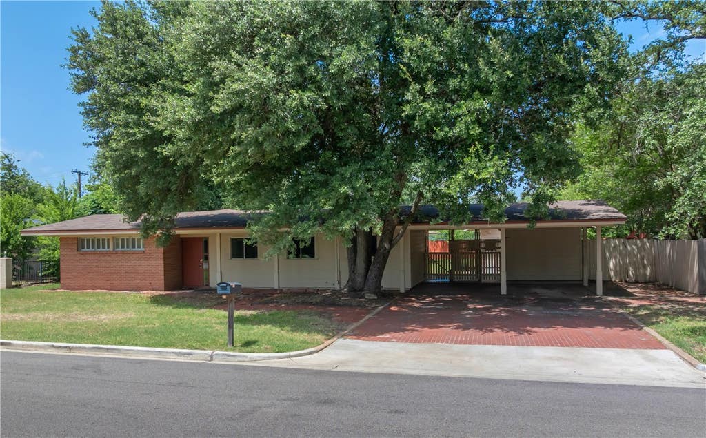 Photo of 407 Timber Street, College Station, TX 77840 (MLS # 26009030)