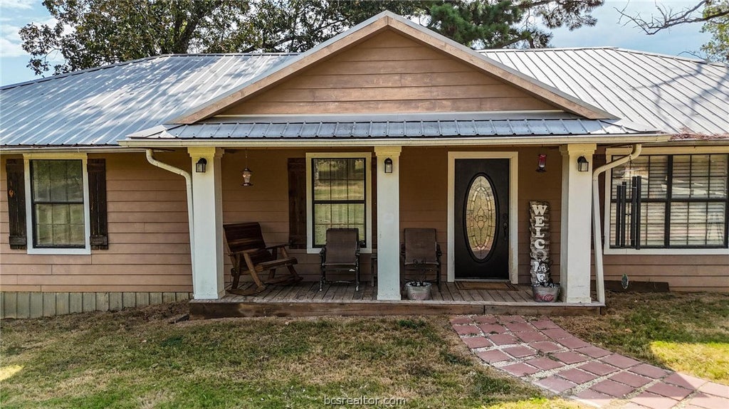 Photo of 3861 State Highway 75 S, Centerville, TX 75833 (MLS # 26010964)