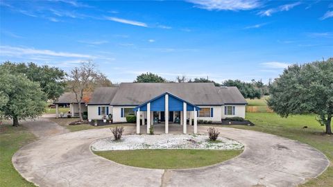 Tiny photo for 1314 N Tammye Lane, Madisonville, TX 77864 (MLS # 26000139)