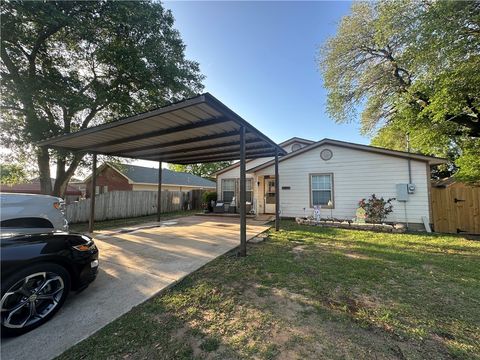 Tiny photo for 114 Rebecca Street, Bryan, TX 77801 (MLS # 26004177)