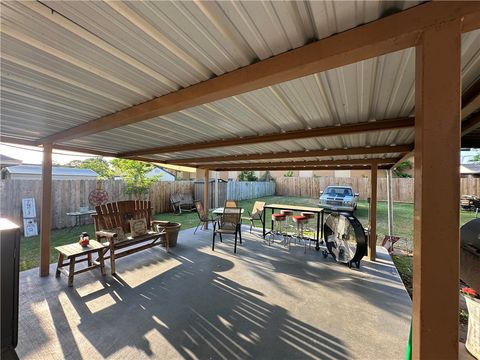 Tiny photo for 114 Rebecca Street, Bryan, TX 77801 (MLS # 26004177)