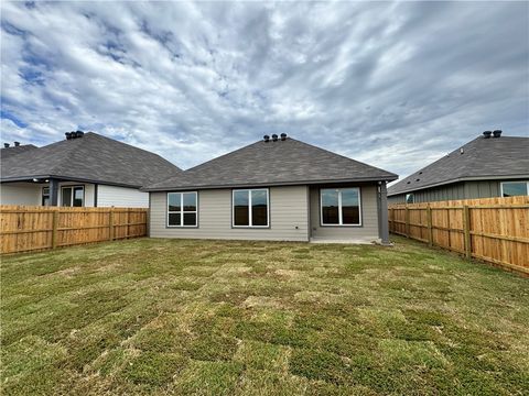 Tiny photo for 2417 Rooke Road, Bryan, TX 77807 (MLS # 25011500)