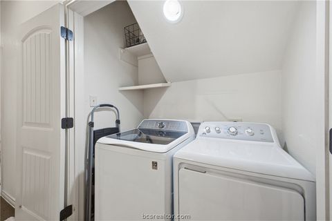 Tiny photo for 3221 Papa Bear Drive, College Station, TX 77845 (MLS # 26003947)