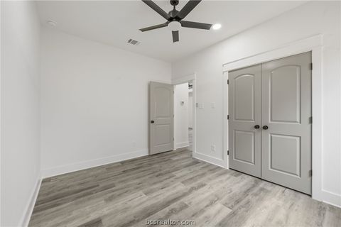 Tiny photo for 203 Lock Lane, Bryan, TX 77803 (MLS # 26002286)