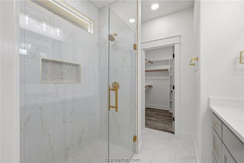 Tiny photo for 203 Lock Lane, Bryan, TX 77803 (MLS # 26002286)