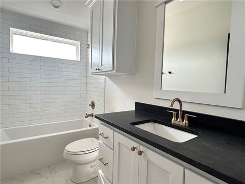 Tiny photo for 2311 Terrapin Trail Trail, College Station, TX 77845 (MLS # 26000037)