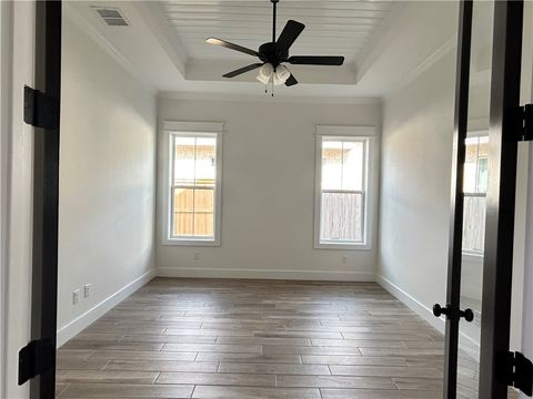 Tiny photo for 2311 Terrapin Trail Trail, College Station, TX 77845 (MLS # 26000037)