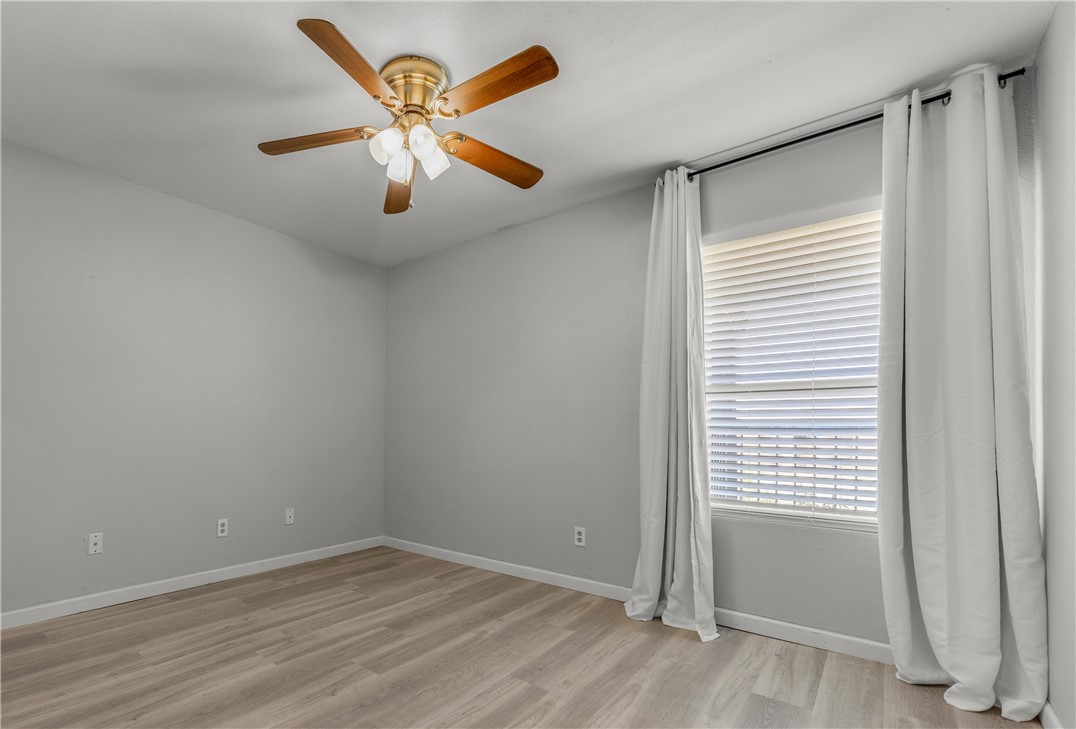 College Station, Texas 77840, United States, 2 Bedrooms Bedrooms, ,2 BathroomsBathrooms,Residential,Pending,45451