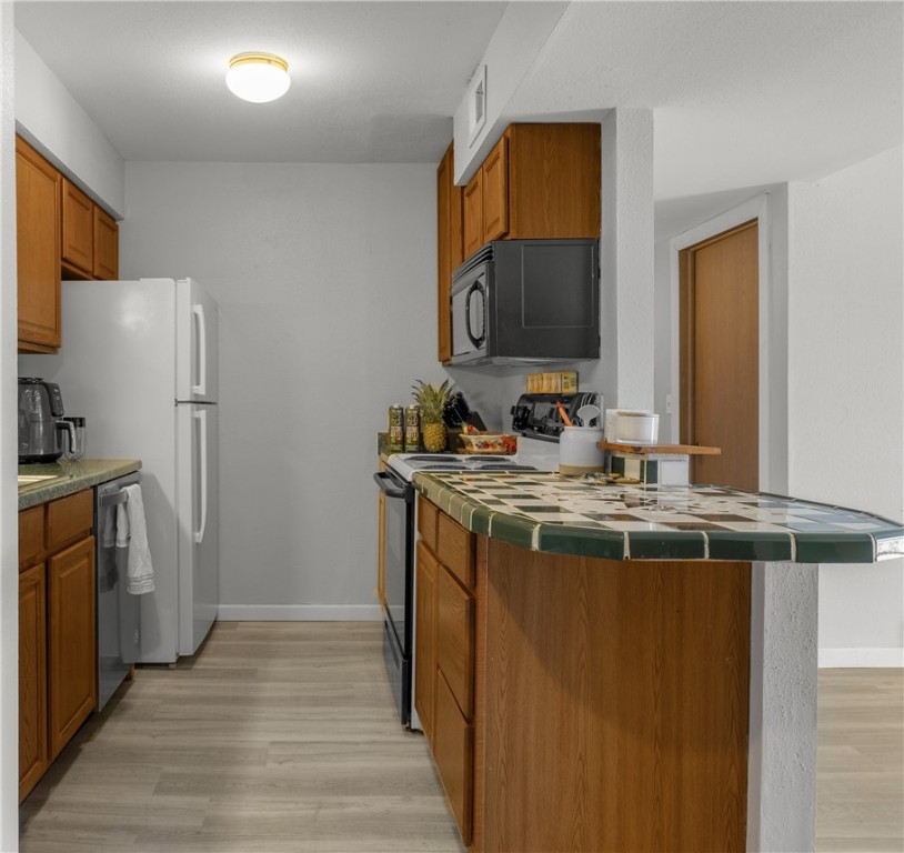 College Station, Texas 77840, United States, 2 Bedrooms Bedrooms, ,2 BathroomsBathrooms,Residential,Pending,45451