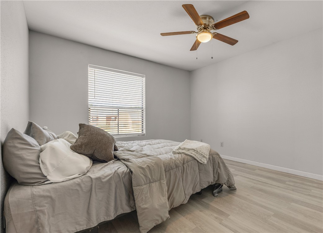 College Station, Texas 77840, United States, 2 Bedrooms Bedrooms, ,2 BathroomsBathrooms,Residential,Pending,45451