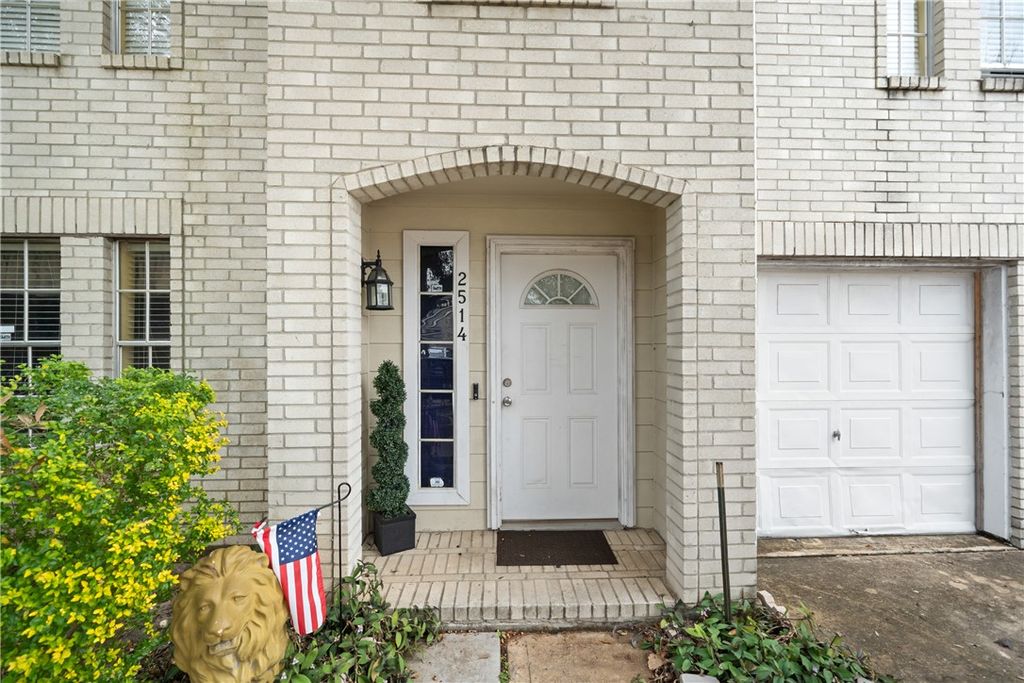 Photo of 2514 Raintree Village Drive, Katy, TX 77449 (MLS # 26001106)